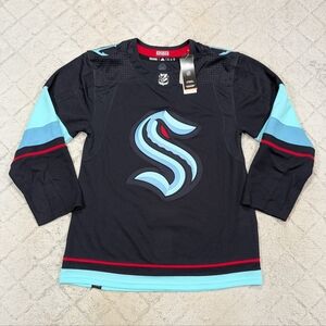 Seattle Kraken Adidas Jersey Mens 44 Blue Home Hockey NHL Authentic GT5622-320